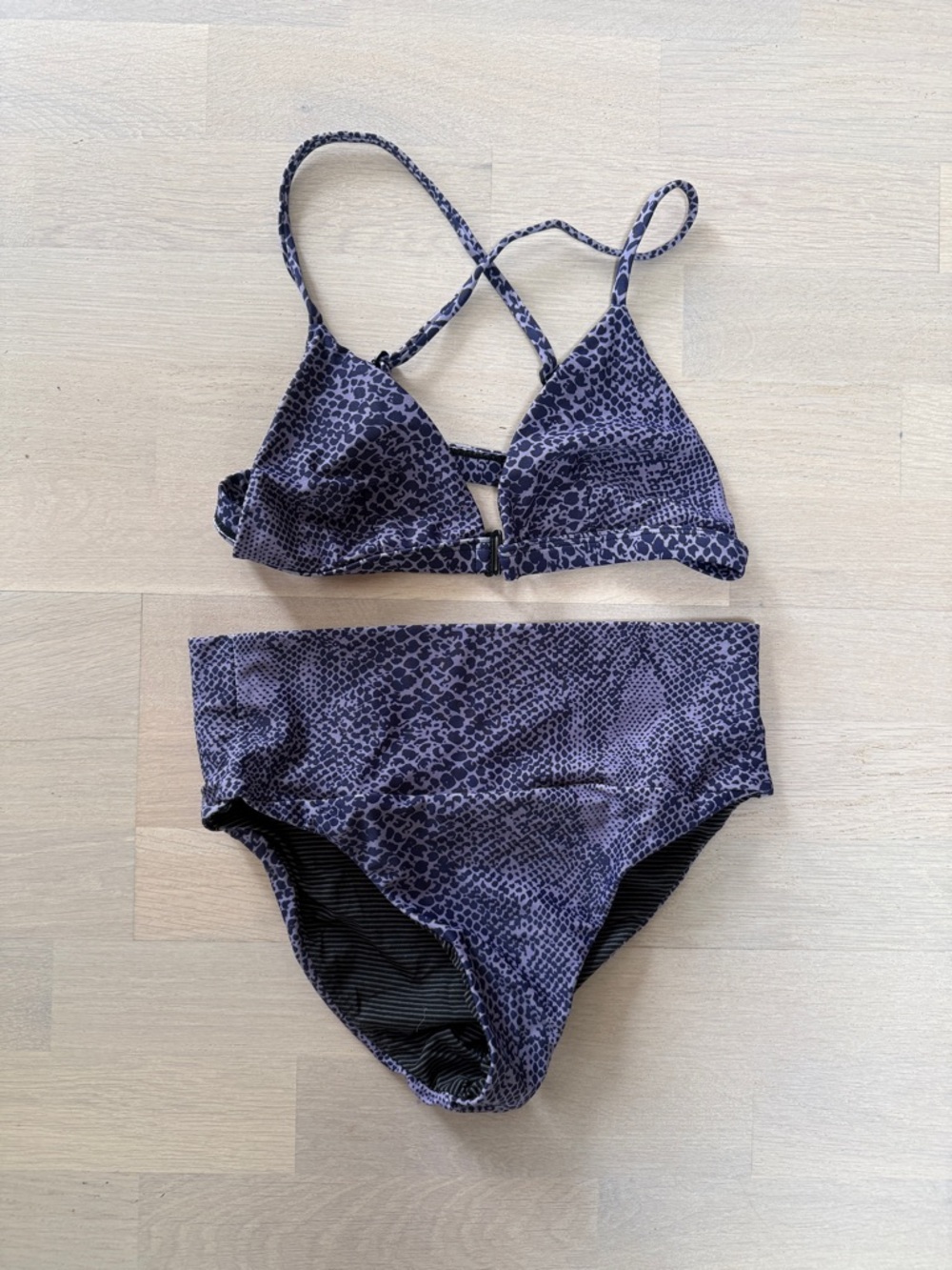 Acacia S/M set